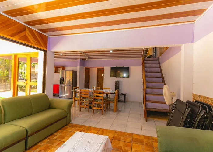 Casa Almendro Playa Ferienhaus