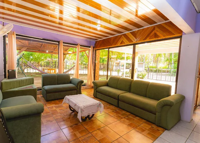 Casa Almendro Playa Ferienhaus